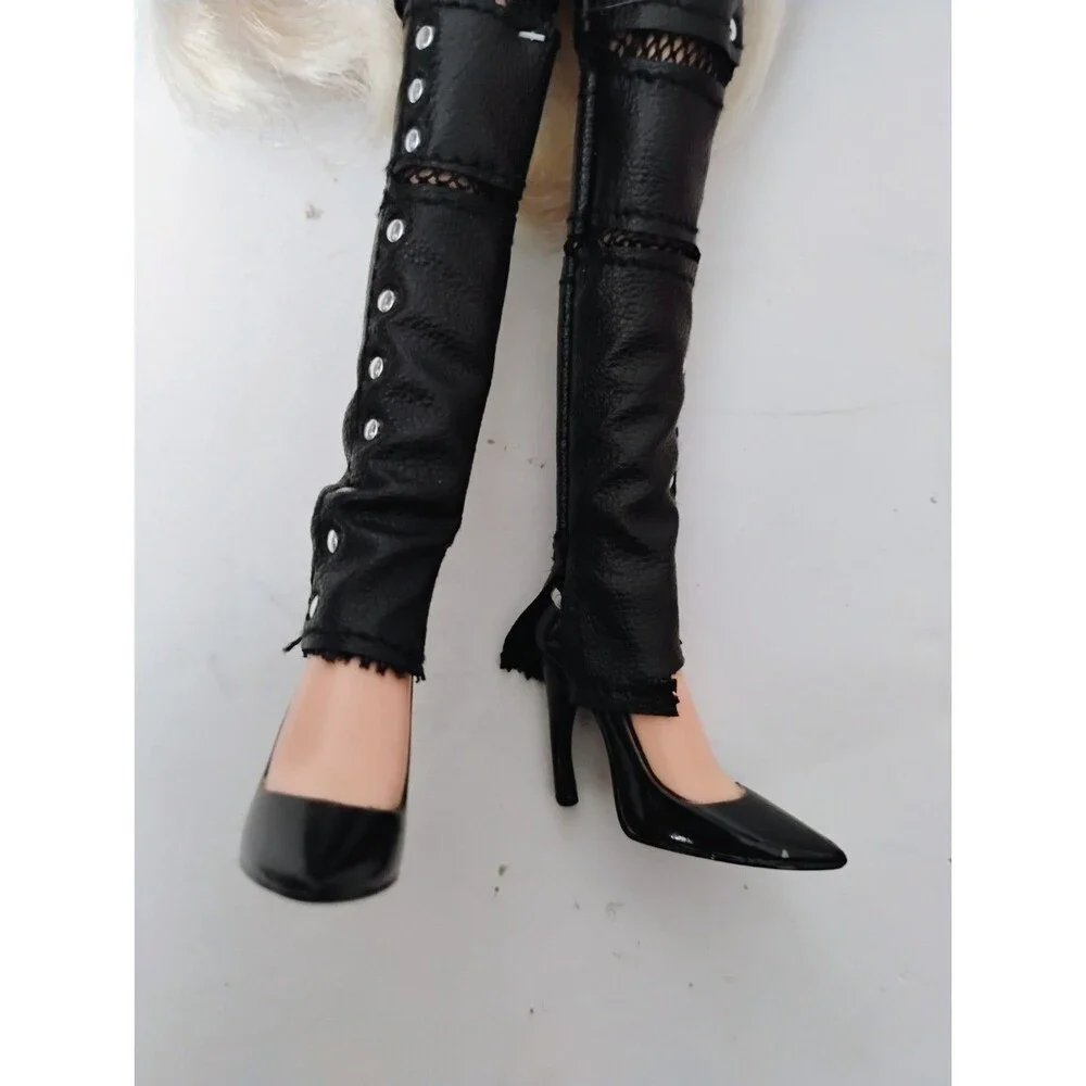 Bratz Cloe Designer Hayden Williams MGA 2018 Collaboration Doll Toy